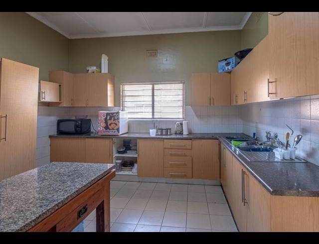 3 BEDROOM PROPERTY TO RENT IN PRIMROSE